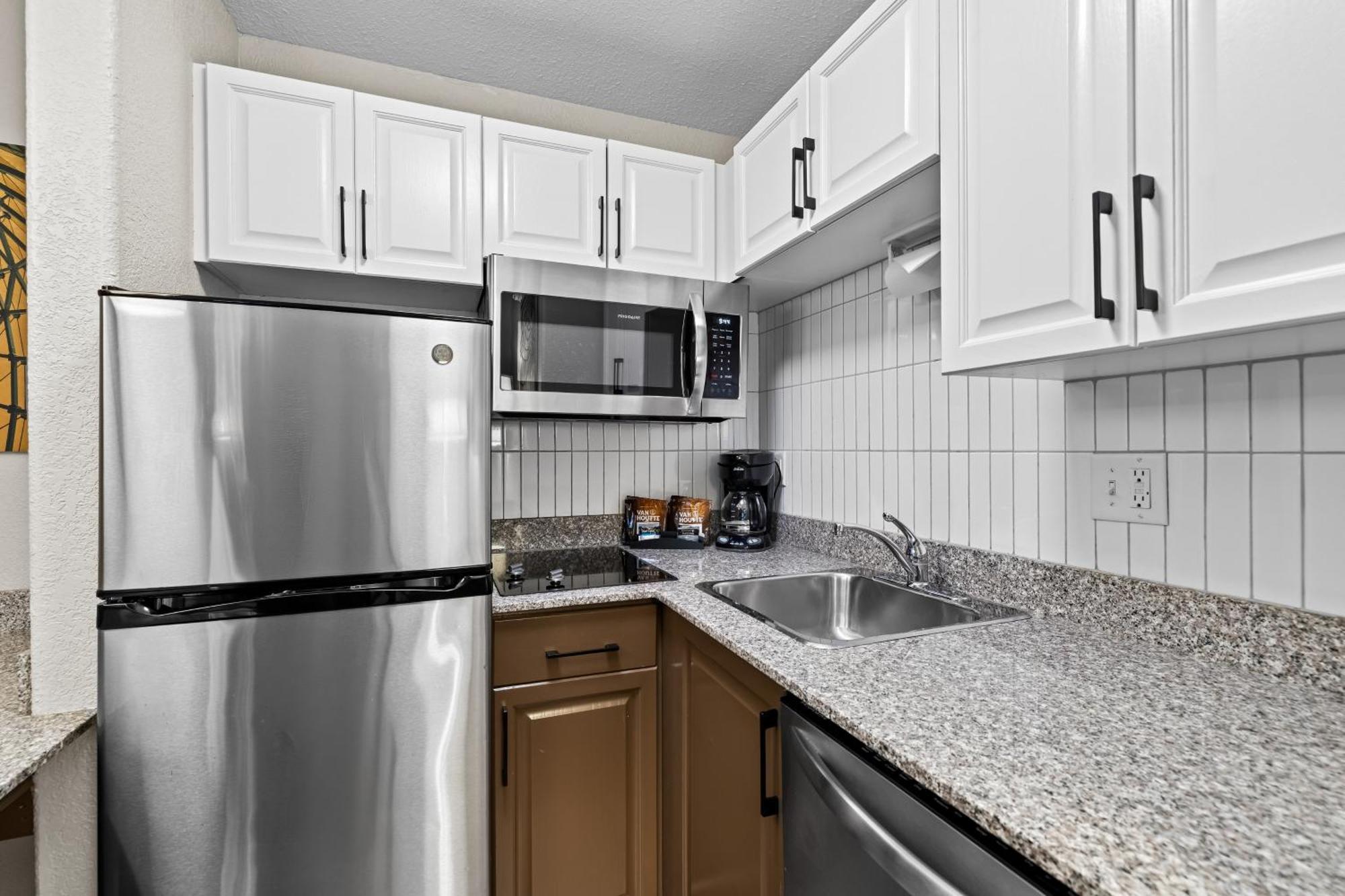 One-Bedroom King Suite,1758538902:JPEG