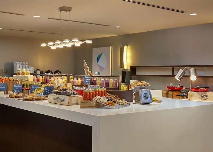 Calgary Airport Marriott In-Terminal Hotel